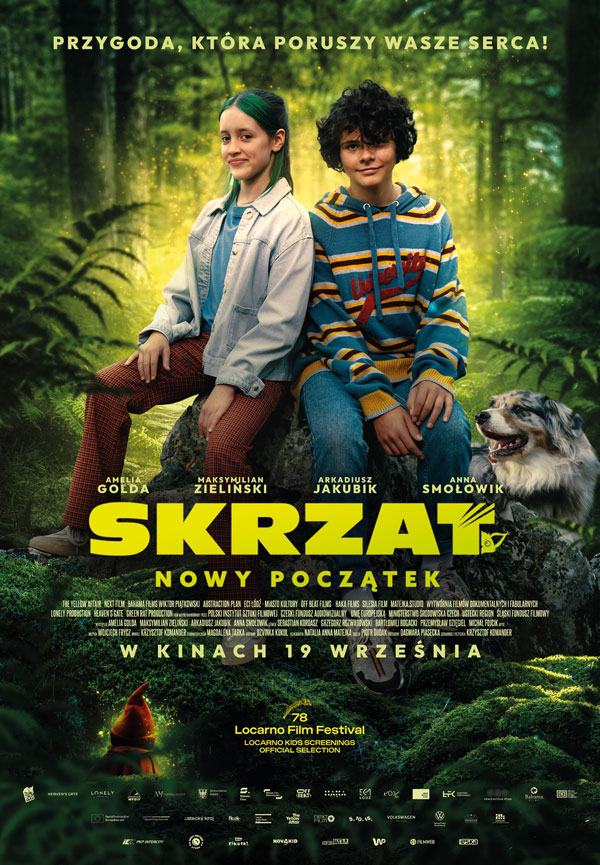 plakat filmu ,, Skrzat. Nowy początek" przedstawiający parę nastolatków na tle lasu